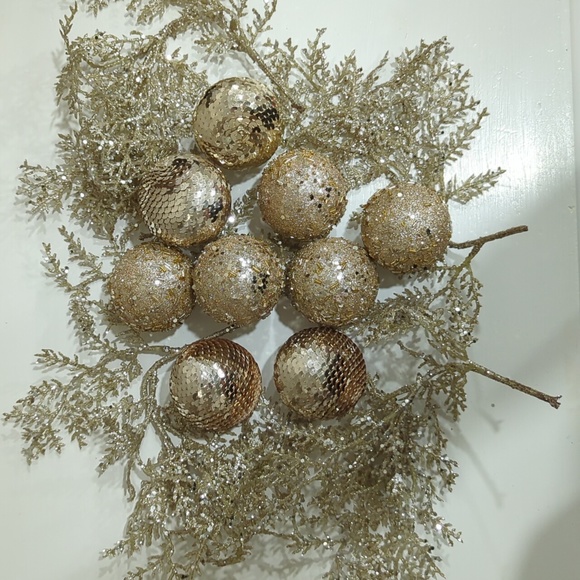 Miscellaneous Items for craft and decor use - Picture 2 of 6